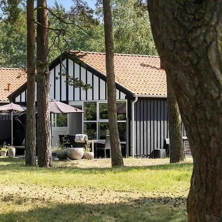 M107-vaeggerlose-botolundvej-171 *