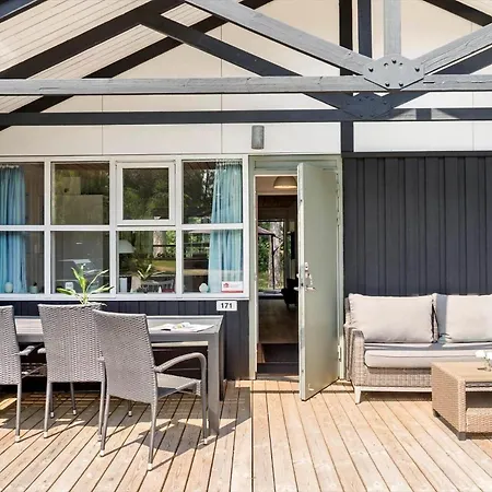 M107-vaeggerlose-botolundvej-171 * Bøtø By